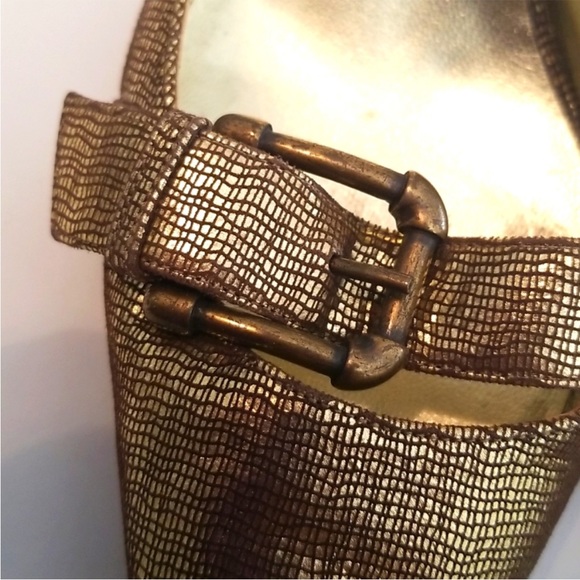 MANOLO BLAHNIK Gold Cracked Leather Print Slingback Heels 38.5/8.5 - Picture 6 of 11